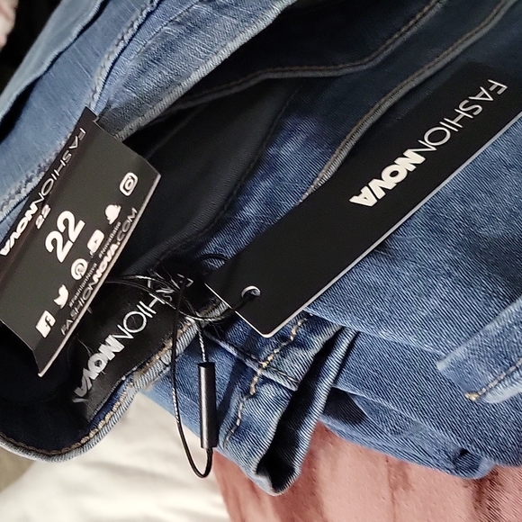 Tall Jessie Mid Rise Distressed Bootcut Jean - Light Blue Wash - Picture 6 of 6